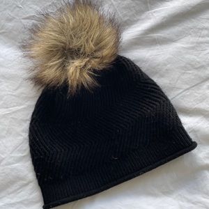 Aritzia Beanie